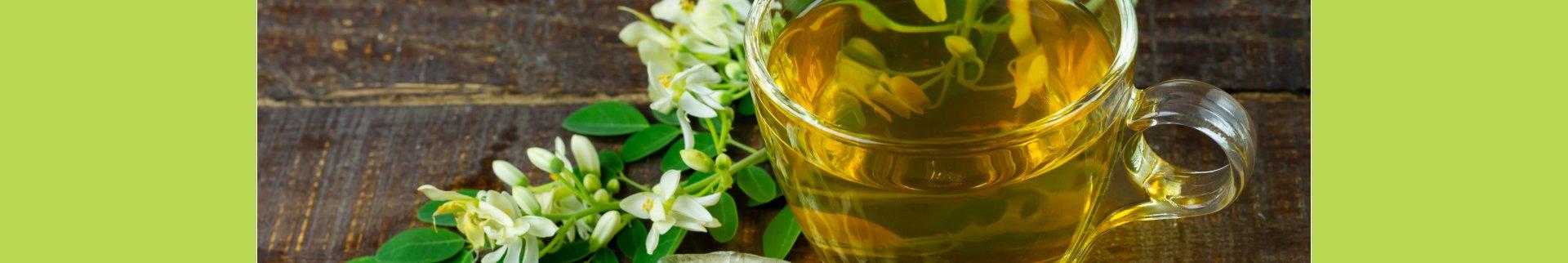 Bild zeigt Beitragsheader zum Thema: Tein oder Koffein? Die Wahrheit über den Wachmacher im Tee erklärt